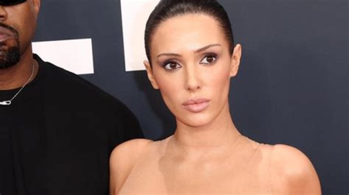 Bianca Censori Boobs Real: Unveiling the Truth Behind the Controversy