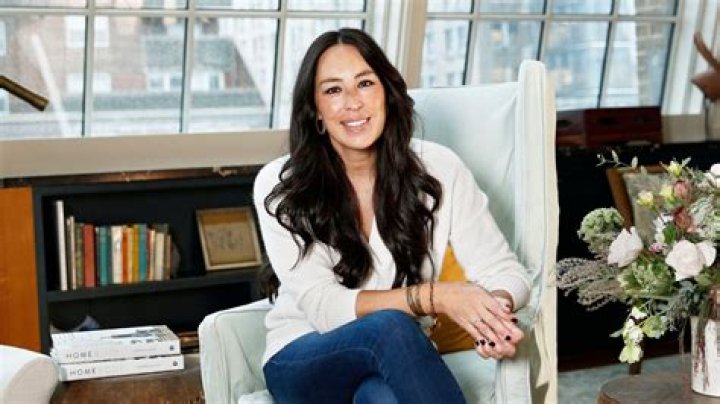 What Is Joanna Gaines Diagnosis? Exploring the Health Journey of a Beloved Icon